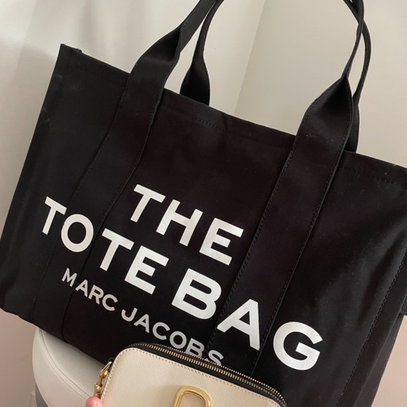 Marc Jacobs Tote Bag Purse - Picture 3 of 3